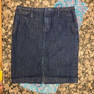 Banana Republic denim jean pencil skirt, size 2
